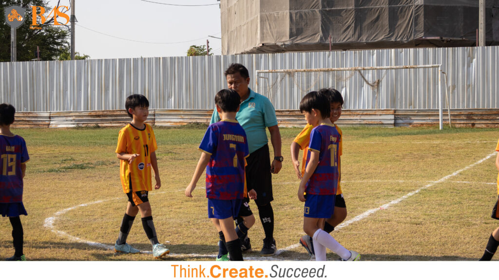 Sportsmanship Raptors U9 team celebrating championship win at Bangna Super Cup Football Tournament 2026